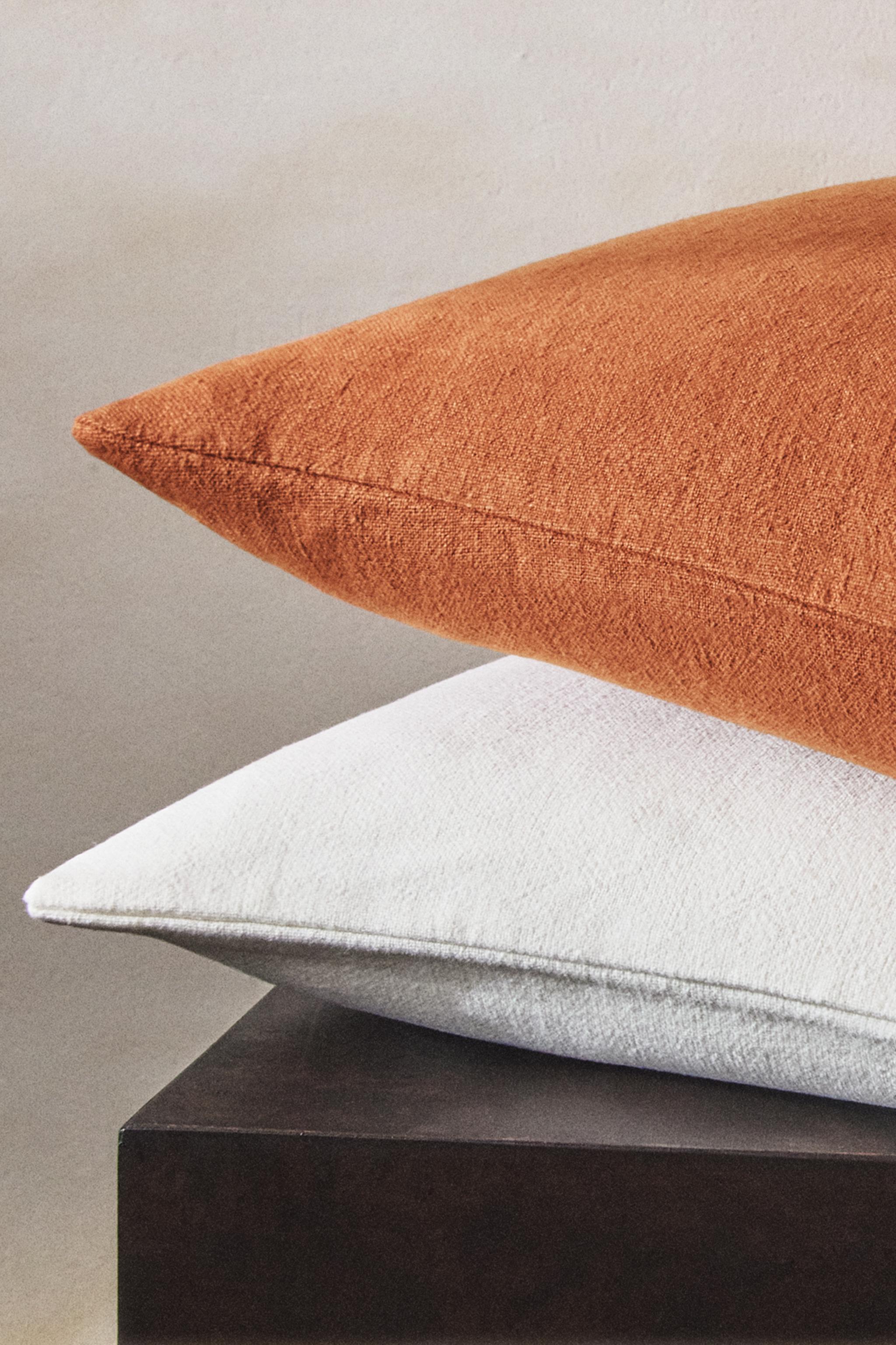 LINEN THROW PILLOW COVER